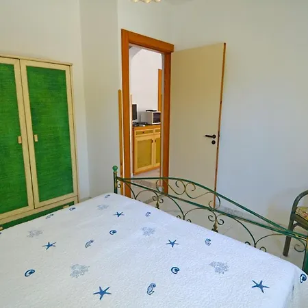Casa Colombo - Rosariavacanze *