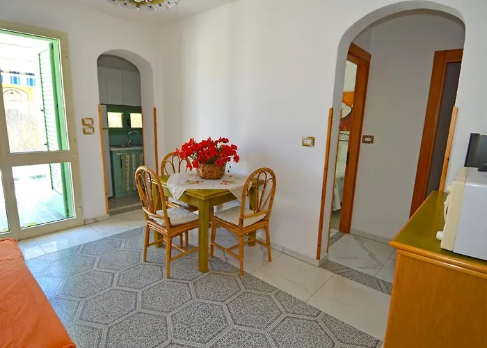 Casa Colombo - Rosariavacanze *